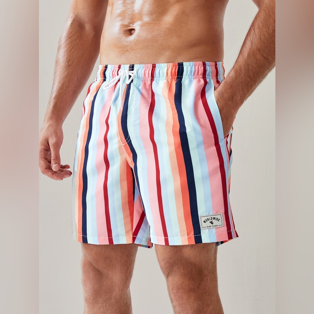 NWT Stripes Men’s Swim Trunks Size L